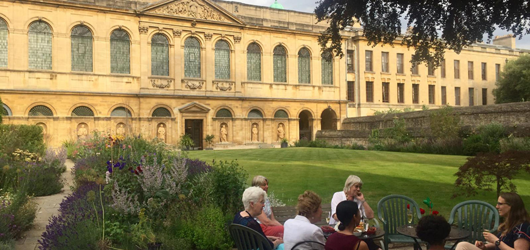 committee drinks in the provosts garden