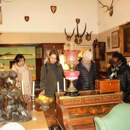 lechlade garden antiques centre